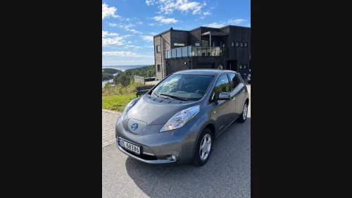 NISSAN LEAF Acenta