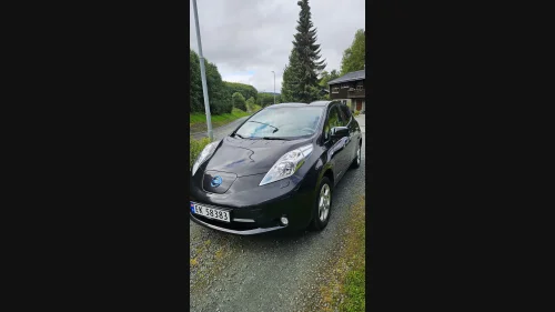 NISSAN Leaf CE0