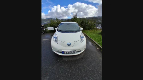 NISSAN Leaf Tekna