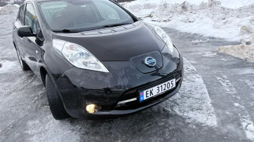 NISSAN Leaf Tekna