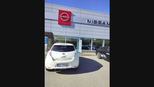 NISSAN LEAF Acenta