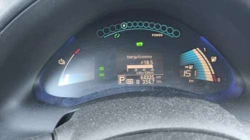 NISSAN LEAF