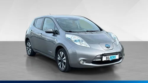 NISSAN LEAF Nordic 24kWh 12/12 streker på batteri /servicehefte