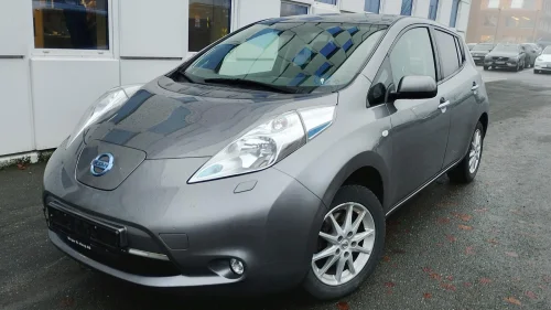 NISSAN LEAF 30kWh 30kWh En eier bil Eu Godkjent Norsk bil 360 kamera