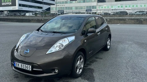 NISSAN Leaf 30kWh