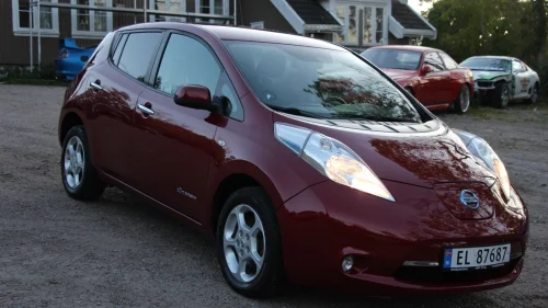NISSAN LEAF 24kWh GARANTI - Norsk - Vinterpk, varmepumpe Acenta 24kWh