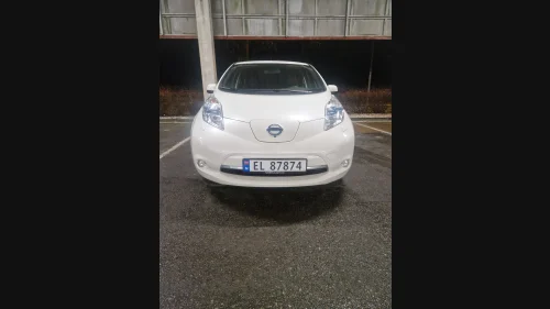 NISSAN LEAF 30kWh Tekna 30kWh