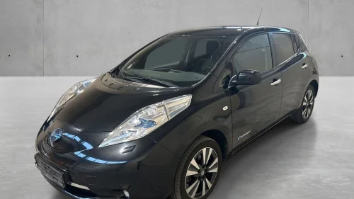 NISSAN LEAF 30kWh Tekna 30kWh 360 kamera, EU TIL 30.11.2026