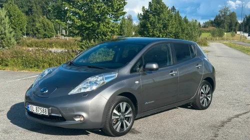 NISSAN LEAF 30kWh Tekna 30kWh