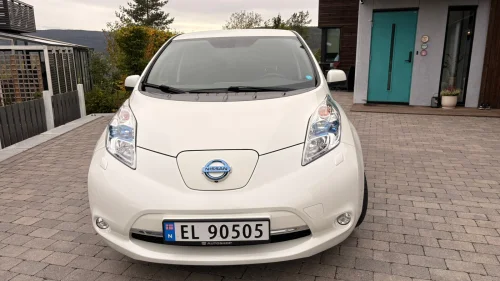 NISSAN LEAF 30kWh Tekna 30kWh