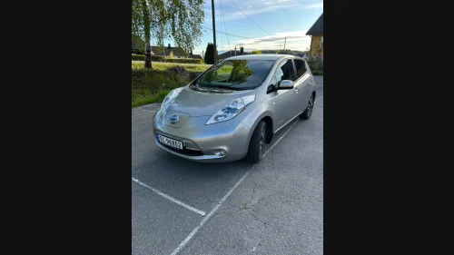 NISSAN LEAF 30kWh Tekna 30kWh