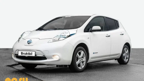 NISSAN Leaf 30kWh Tekna 30kWh/360 kam/Navi/BOSE/DAB ++