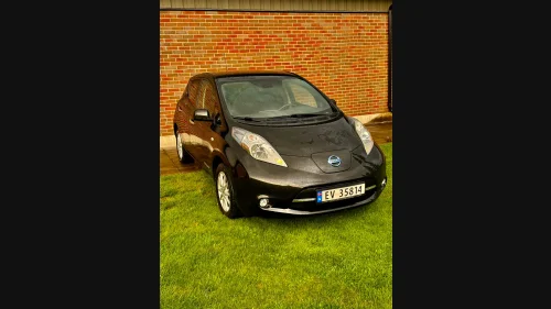 NISSAN Leaf 24kWh Acenta 24kWh