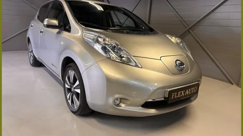 NISSAN Leaf 24kWh Tekna / Bose / Skinn / EU til 09-2026