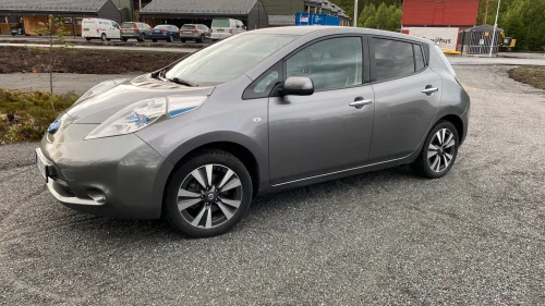 NISSAN Leaf 30kWh Tekna 30kWh