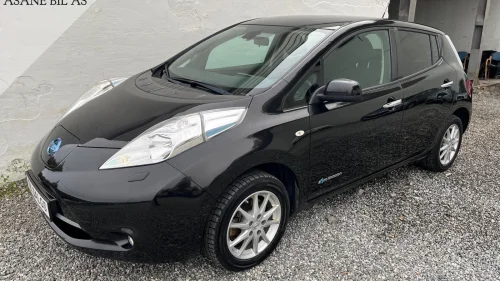 NISSAN LEAF 24kWh 24kWh / 11 av 12 streker