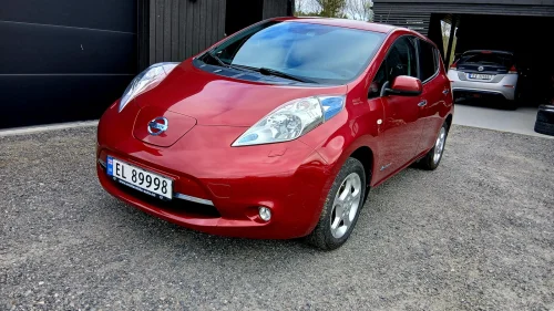 NISSAN LEAF 24kWh Acenta 24kWh