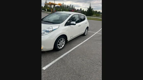 NISSAN LEAF 30kWh Acenta 30kWh