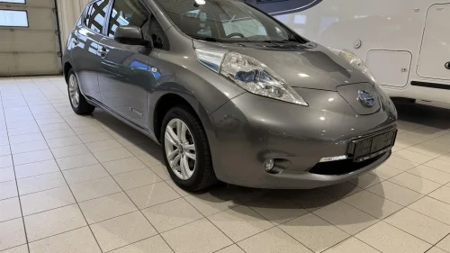 NISSAN Leaf 30kWh EL 30 kwh Tekna/Bose/skinn/360 kamera