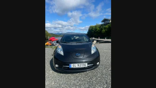 NISSAN LEAF 30kWh Tekna 30kWh