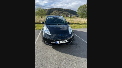 NISSAN LEAF 30kWh Tekna 30kWh