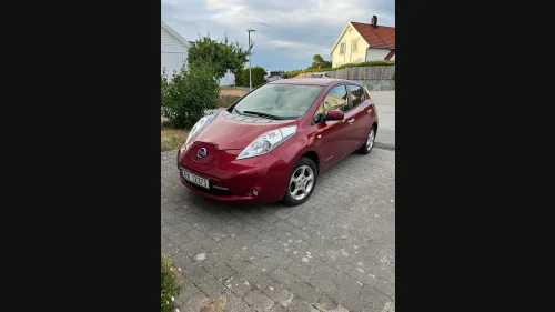 NISSAN LEAF 30kWh Acenta 30kWh