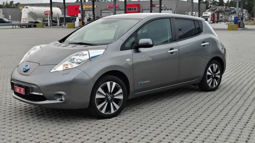 NISSAN Leaf 24kWh Tekna 24kWh (K)