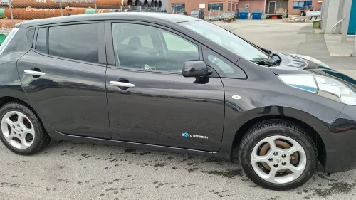 NISSAN LEAF 24kWh