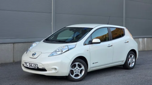 NISSAN LEAF 24kWh Acenta 24kWh*Nylig Eu*Lav Km