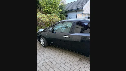 NISSAN LEAF 24kWh Acenta 24kWh