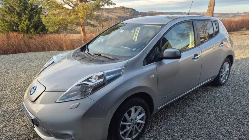 NISSAN LEAF 24kWh Acenta 24kWh