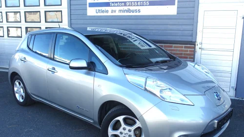 NISSAN Leaf 24kWh Tekna 24kWh 2 ladekabler Ryddig bil