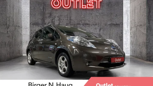 NISSAN LEAF 30kWh Acenta 30kWh /OUTLET/VARMEPUMPE/R.KAM/DAB/BLACK WEEK/