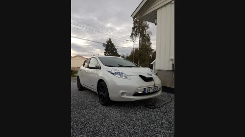 NISSAN LEAF 24kWh Tekna 24kWh (K) EN EIER SIDEN NY