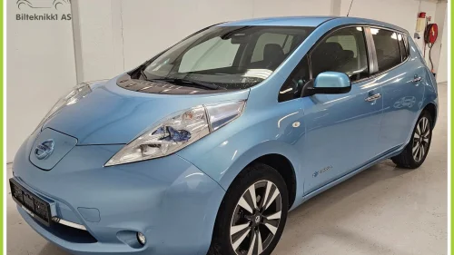 NISSAN Leaf 30kWh Tekna 30KwhNavi Skinn R.Kamera Varmepump Eu06/2027