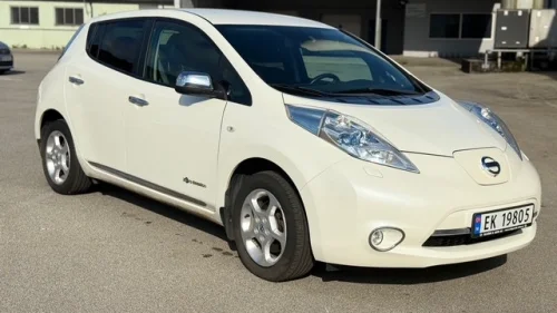 NISSAN LEAF 30kWh Tekna 30kWh