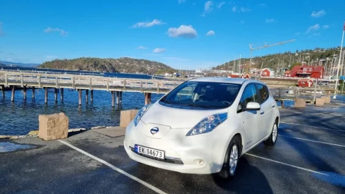NISSAN LEAF 30kWh LEAF 30KW