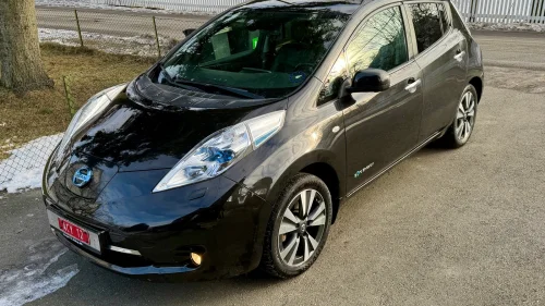 NISSAN LEAF 30kWh Acenta 30kWh