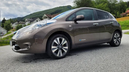 NISSAN LEAF 30kWh Acenta 30kWh