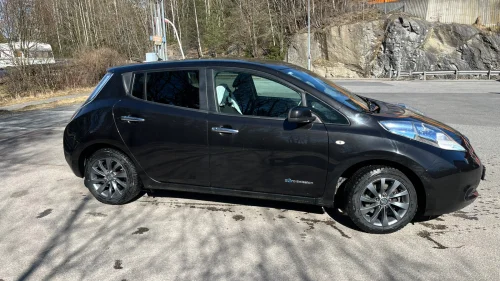NISSAN Leaf 30kWh Acenta 30kWh