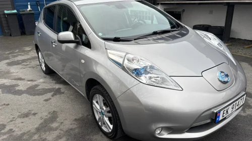 NISSAN Leaf 30kWh Tekna 30kWh