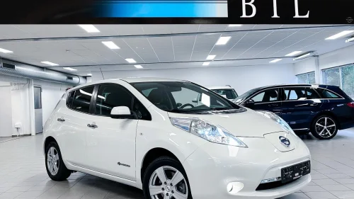 NISSAN Leaf 30kWh 30kWh SKINN TEKNA CRUISE NAVI DAB 360KAMERA DAB
