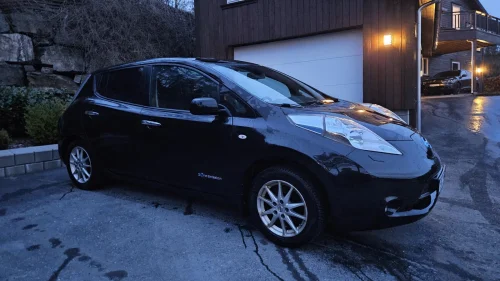 NISSAN LEAF 30kWh Acenta 30kWh