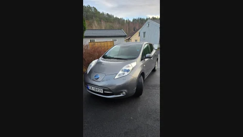 NISSAN LEAF 24kWh Tekna 24kWh