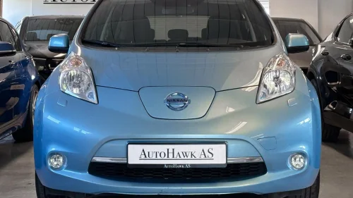 NISSAN LEAF 30kWh 30kWh/Navi/R.Kam/K.less/R.varme/V.pumpe/EU-04.2028+++