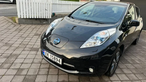 NISSAN LEAF 30kWh Nordic 30kWh-vintetpakke, Navi, Bose-anlegg
