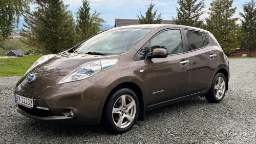 NISSAN LEAF 30kWh Tekna 30kWh