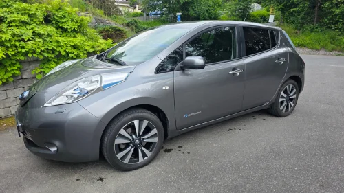 NISSAN LEAF 30kWh 30kW, lav km, 360 kamera, Bose lydanlegg, 11/12