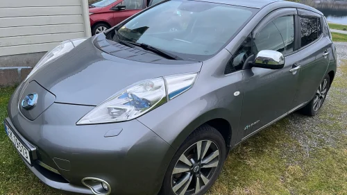 NISSAN LEAF 30kWh Tekna 30kWh