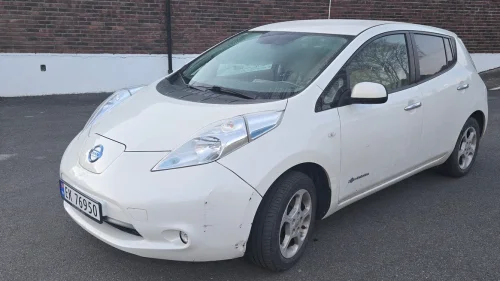 NISSAN Leaf 30kWh